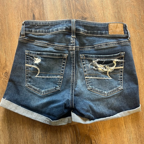 American Eagle womens MIDI jean shorts - Picture 2 of 6